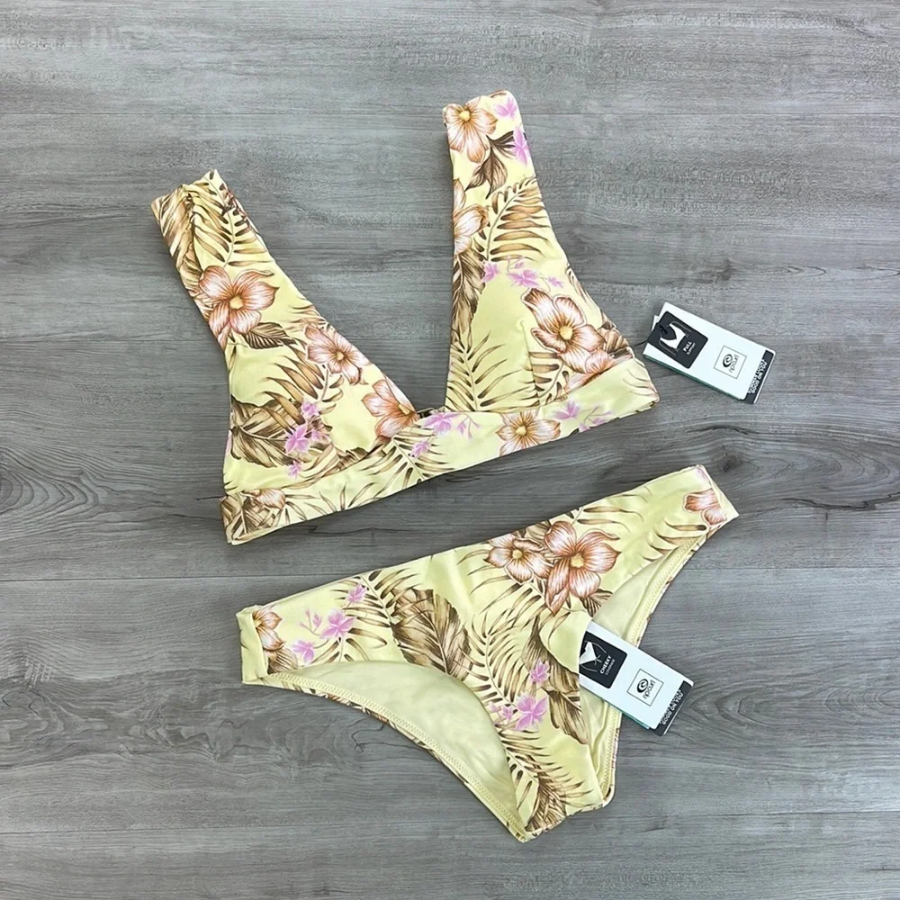☀️RIP CURL☀️ PLAYABELLA DEEP V PLAYABELLA CHEEKY HIPSTER BIKINI SET